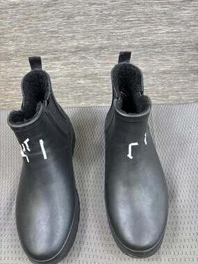 Chooka Boots Womens Size 10 EU 42 Black Lined Rainboot Ankle Waterproof Faux Fur